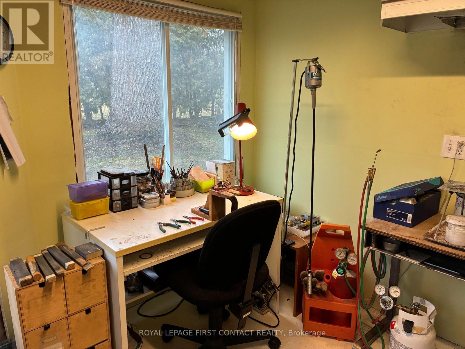 162 Kempenfelt Drive, Barrie, ON - Indoor Photo Showing Office