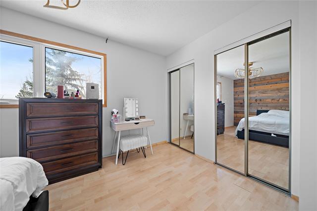 130 Lake Village Rd, Winnipeg, MB