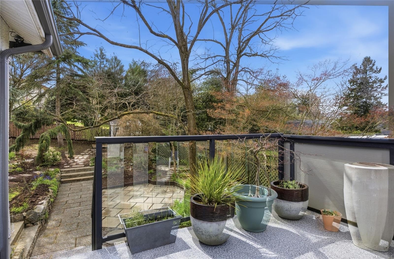 721 Snowdrop Ave, Saanich, BC