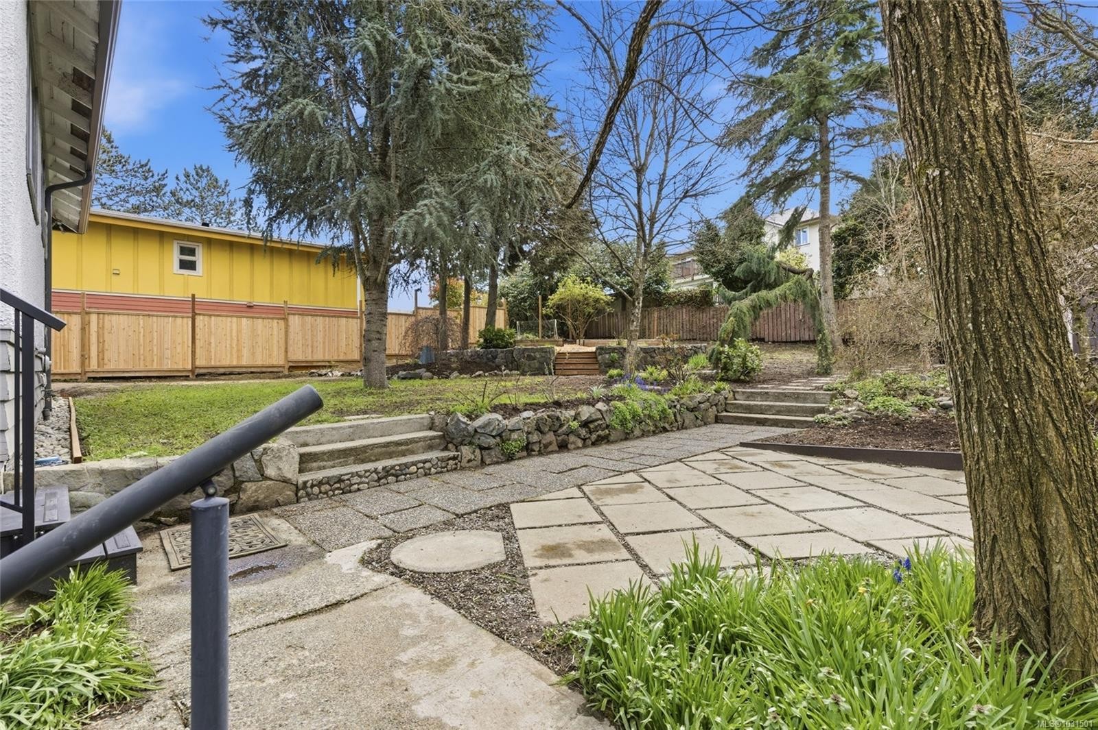 721 Snowdrop Ave, Saanich, BC