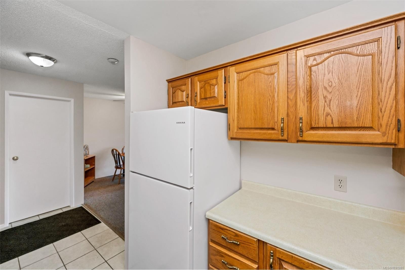 404-435 Festubert St, Duncan, BC - Indoor