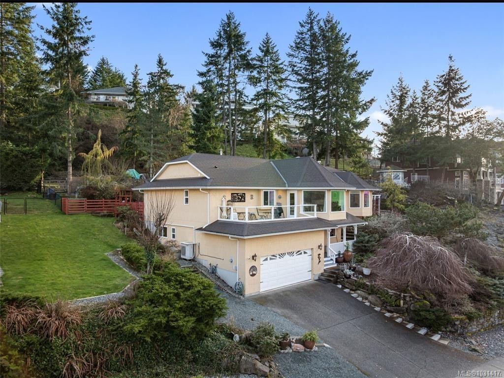 6092 Chippewa Rd, Duncan, BC