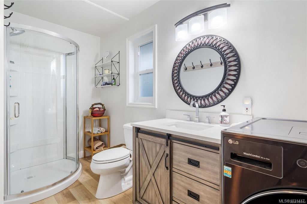 6092 Chippewa Rd, Duncan, BC