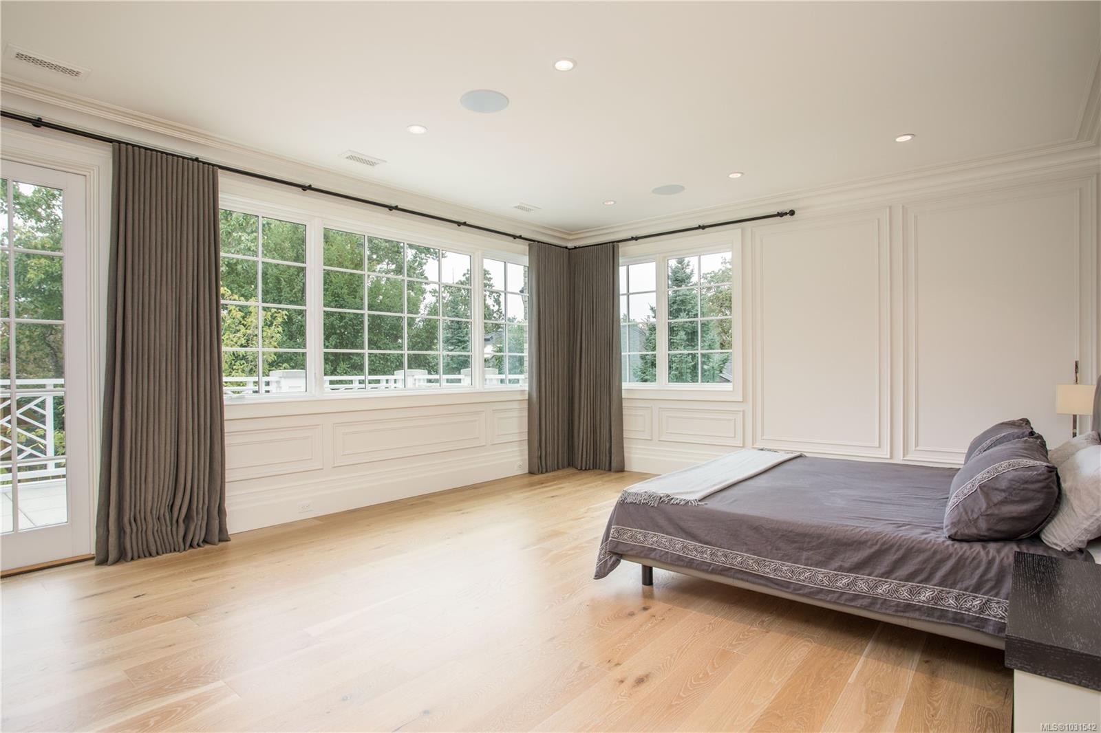 3085 Southdowne Rd, Oak Bay, BC