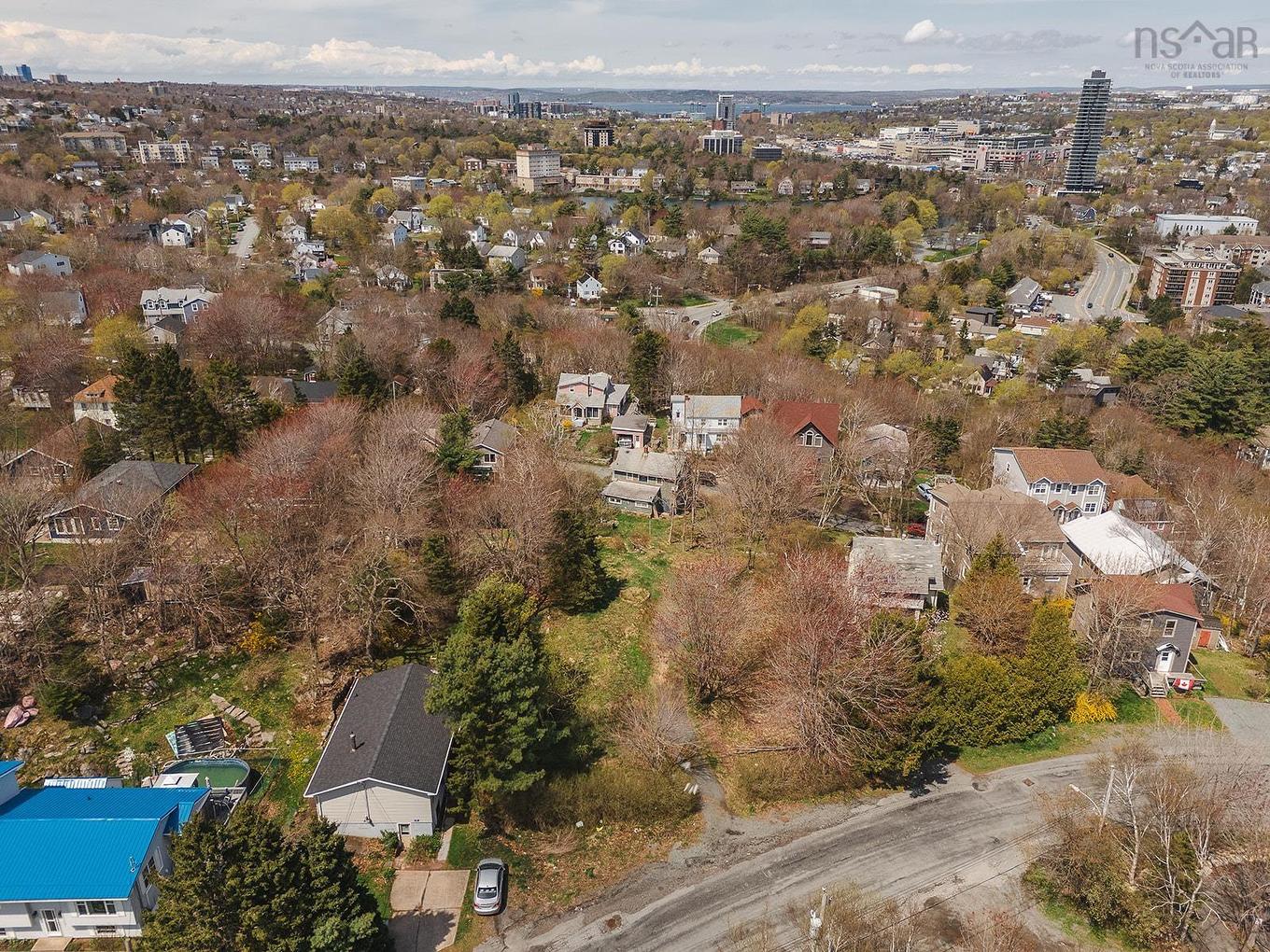 10 Idlewylde Road, Halifax, NS