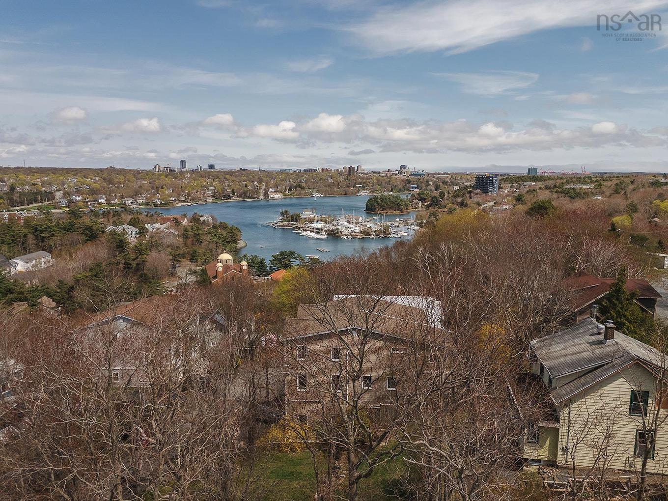 10 Idlewylde Road, Halifax, NS