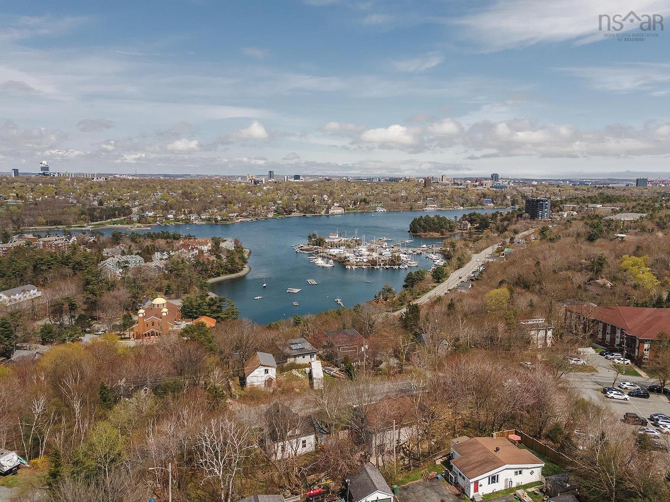 10 Idlewylde Road, Halifax, NS