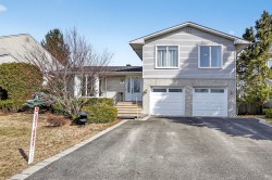 426 Rue St-Malo O. Montréal (L'Île-Bizard/Sainte-Geneviève), QC H9C 2P6