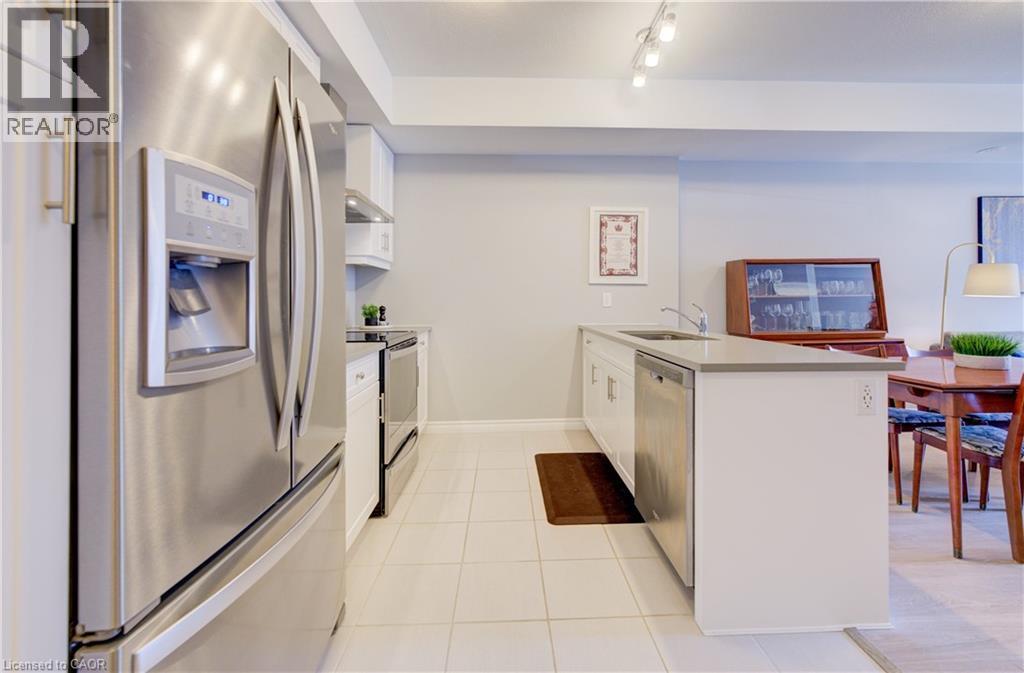 156 Wheat Lane, Kitchener, ON - Indoor Photo Showing Kitchen