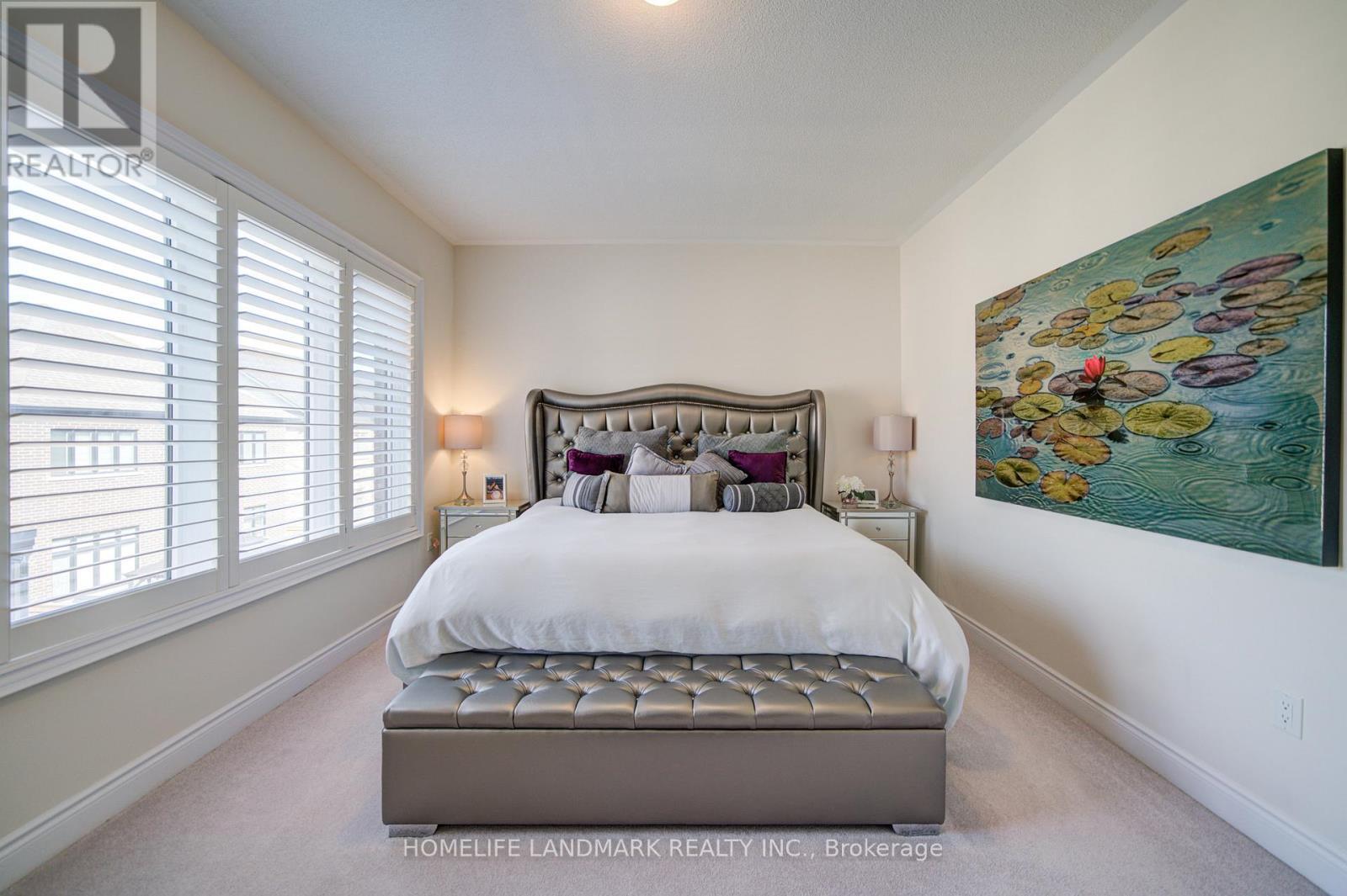 1369 Yellow Rose Circle, Oakville, ON - Indoor Photo Showing Bedroom
