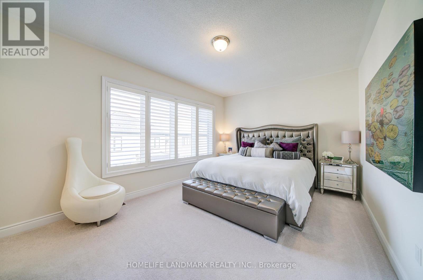 1369 Yellow Rose Circle, Oakville, ON - Indoor Photo Showing Bedroom