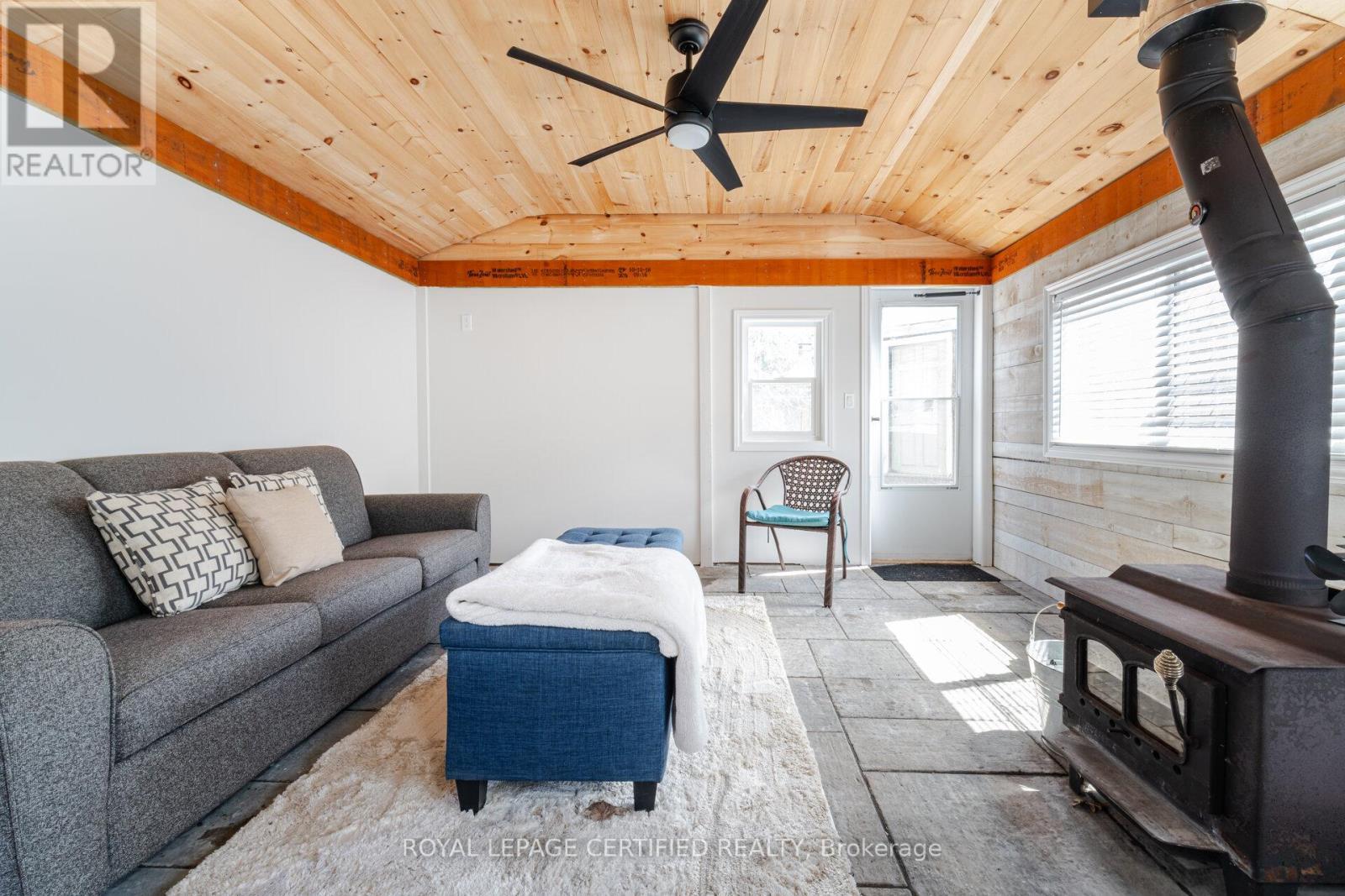 5 Stockman Crescent, Halton Hills, ON - Indoor