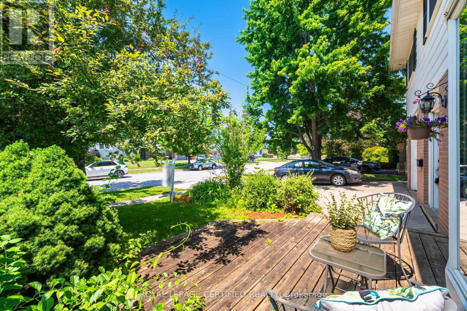 5 Stockman Crescent, Halton Hills, ON - Outdoor