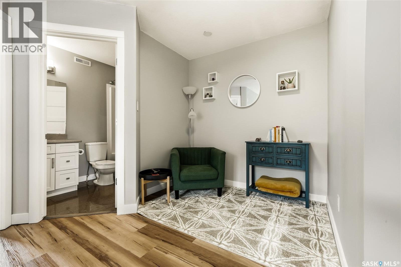 5668 Pearsall Crescent, Regina, SK - Indoor