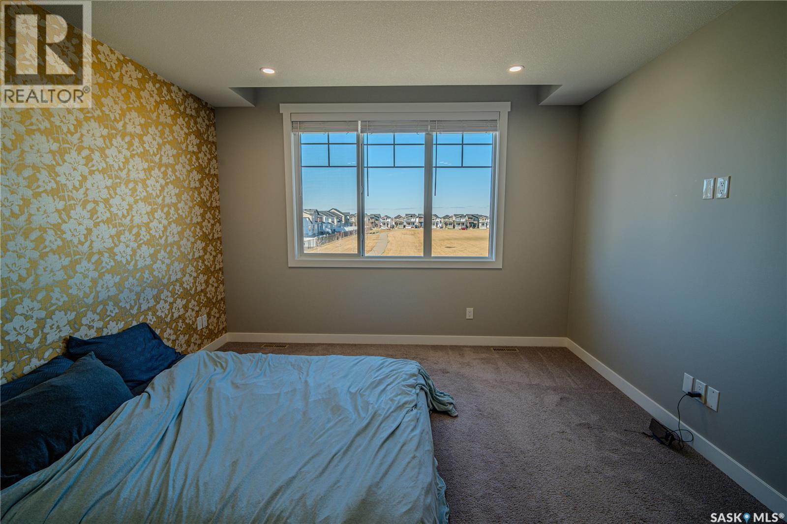 4529 E Keller Avenue, Regina, SK - Indoor Photo Showing Bedroom