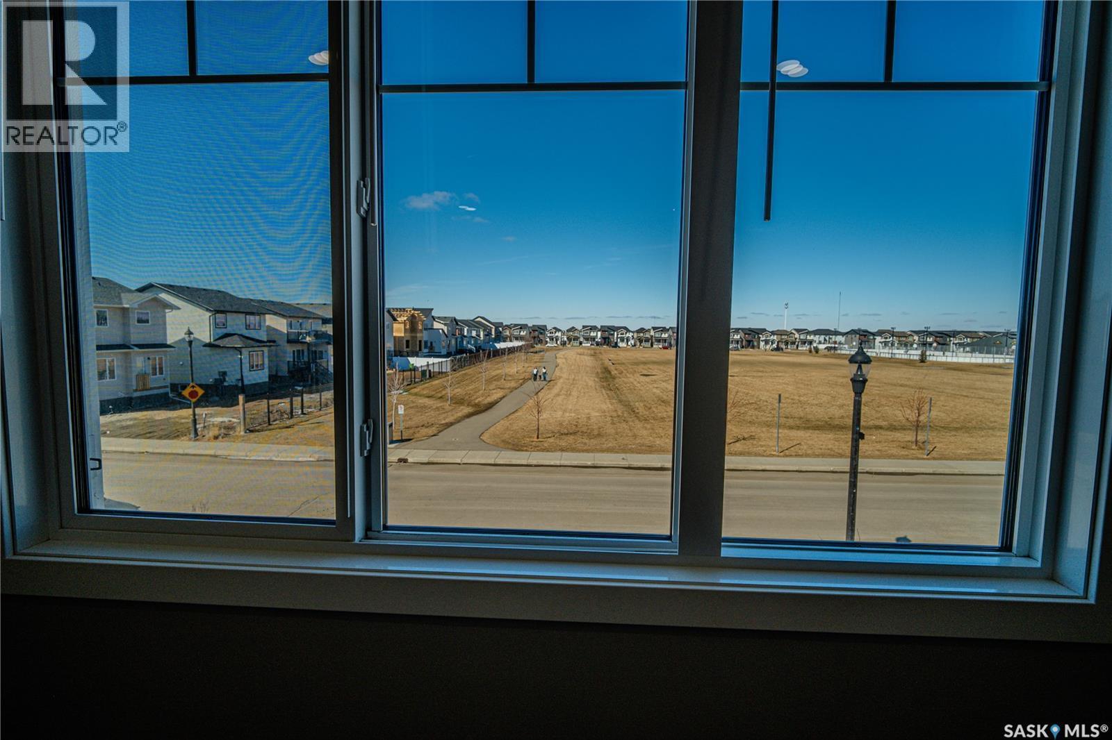 4529 E Keller Avenue, Regina, SK - With View