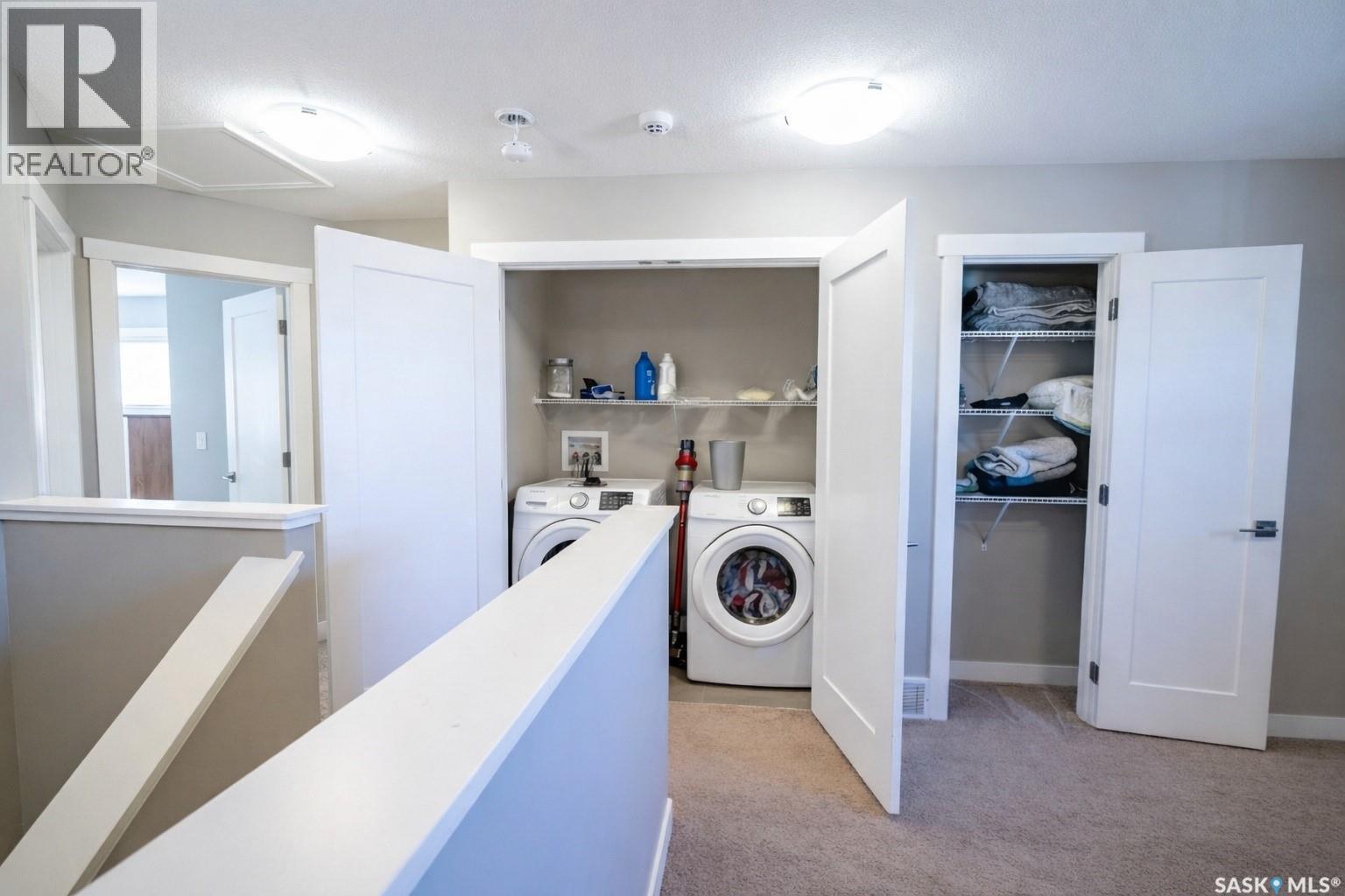 4529 E Keller Avenue, Regina, SK - Indoor Photo Showing Laundry Room
