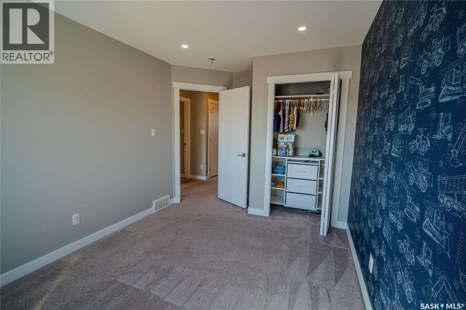 4529 E Keller Avenue, Regina, SK - Indoor Photo Showing Other Room