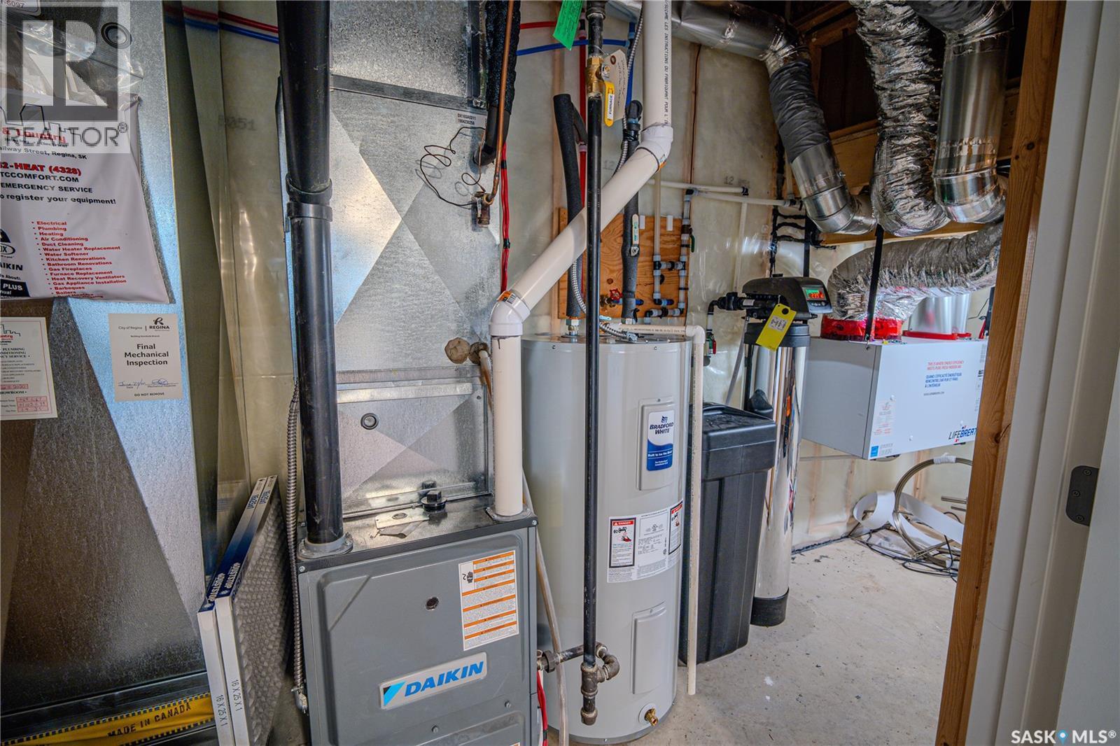 4529 E Keller Avenue, Regina, SK - Indoor Photo Showing Basement