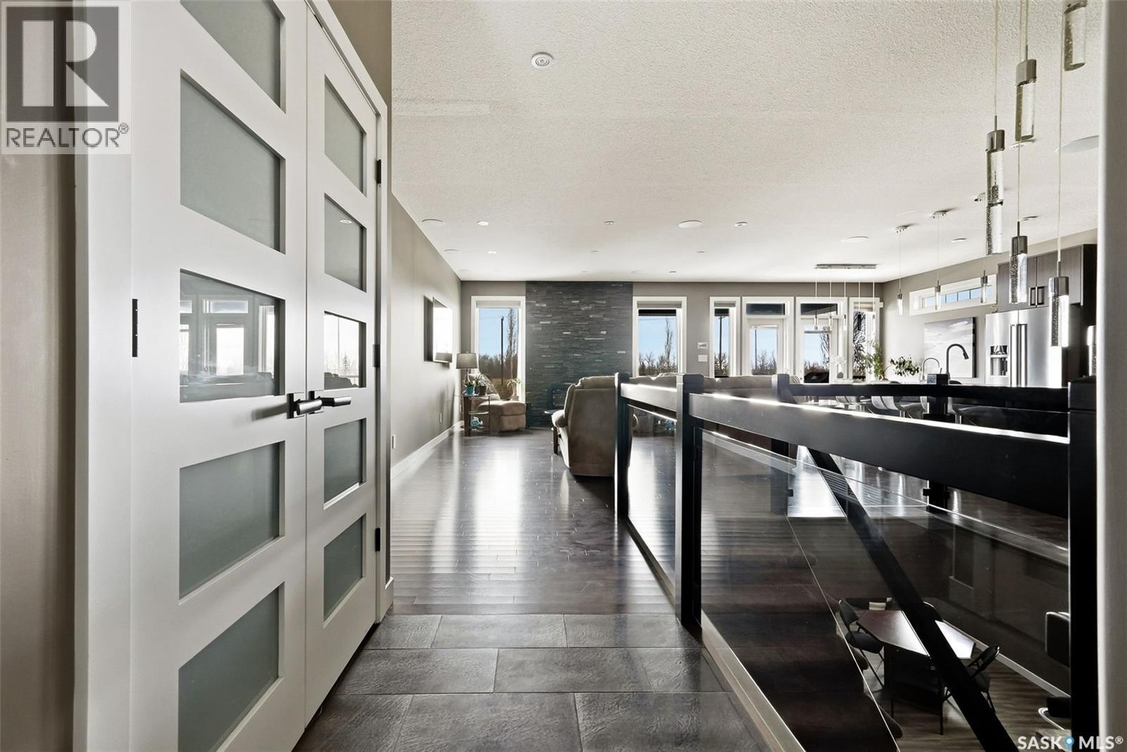 6040 Little Pine Loop, Regina, SK - Indoor Photo Showing Other Room