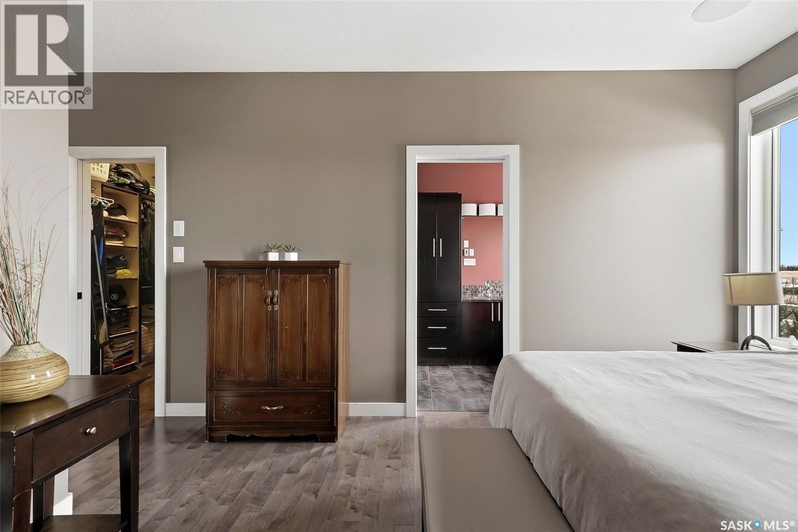 6040 Little Pine Loop, Regina, SK - Indoor Photo Showing Bedroom