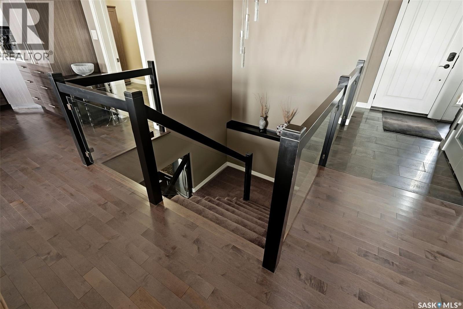 6040 Little Pine Loop, Regina, SK - Indoor