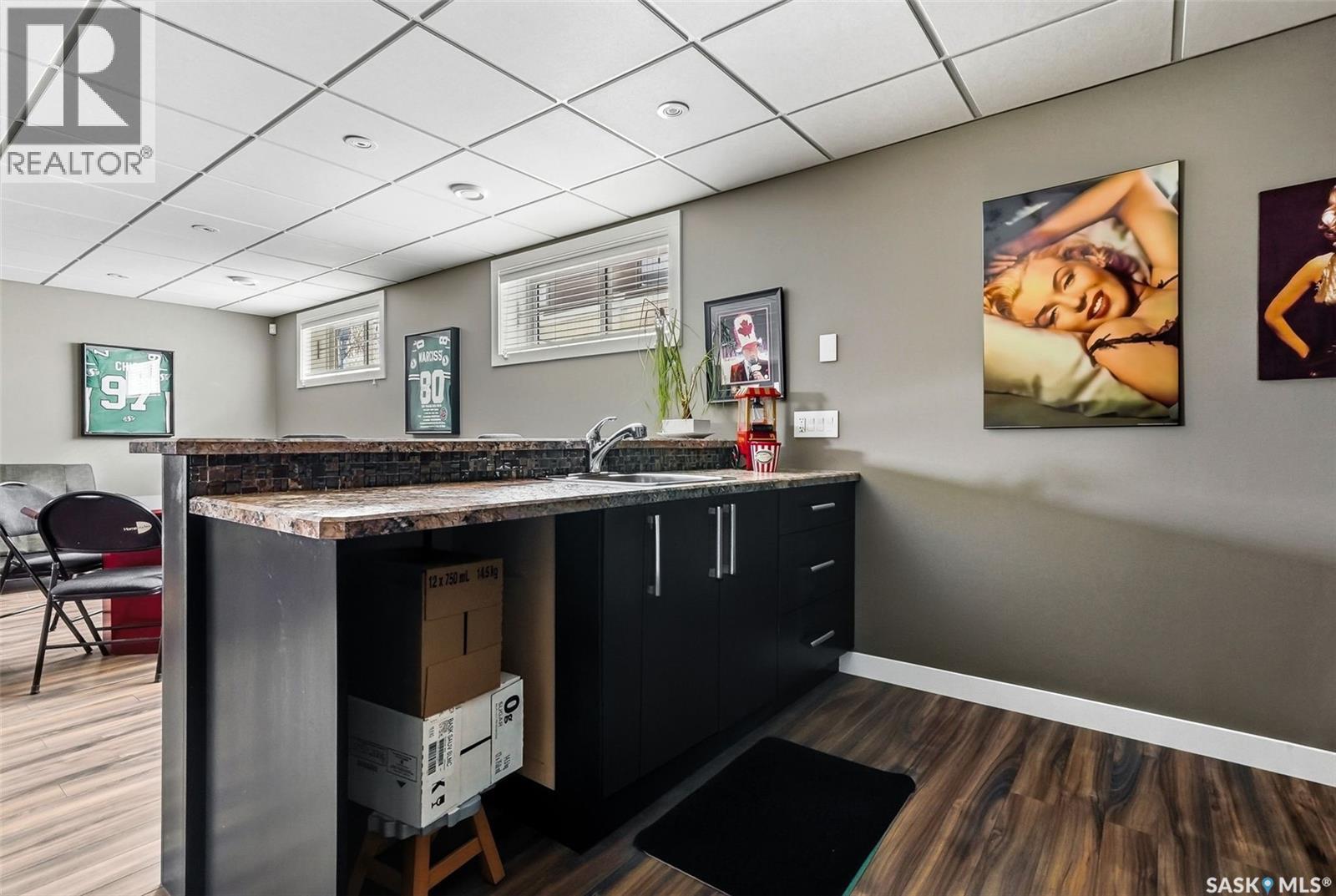 6040 Little Pine Loop, Regina, SK - Indoor Photo Showing Other Room