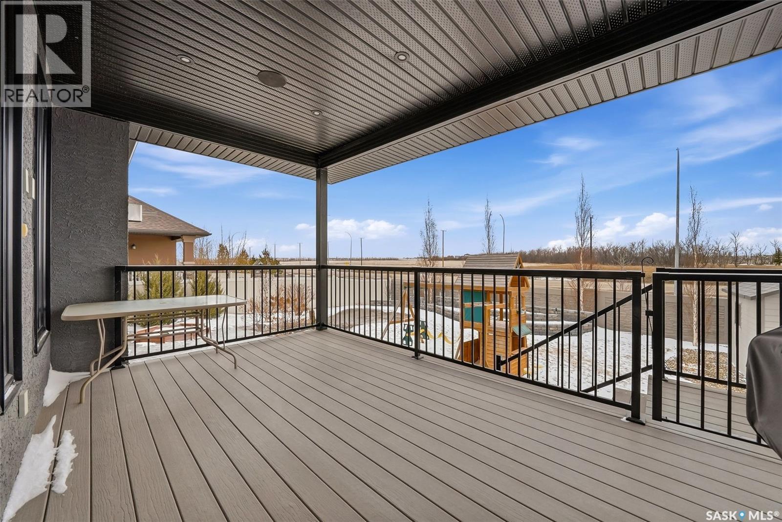 6040 Little Pine Loop, Regina, SK - Outdoor With Deck Patio Veranda With Exterior