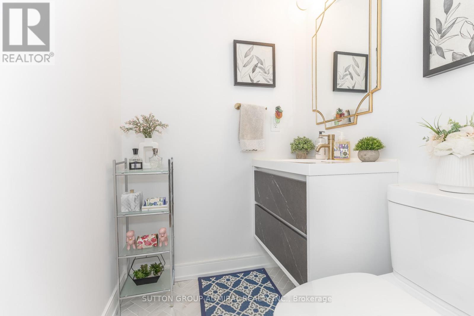 37 Spring Gate Boulevard, Vaughan, ON - Indoor Photo Showing Other Room