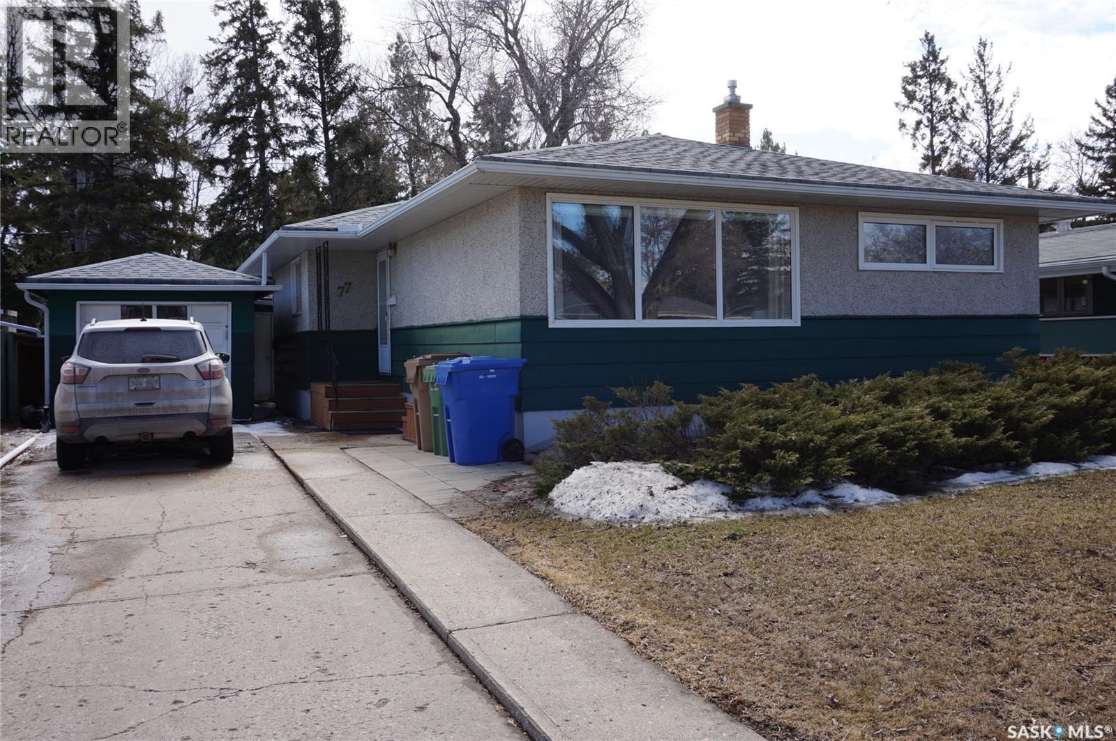 77 Millar Crescent, Regina, SK - Outdoor
