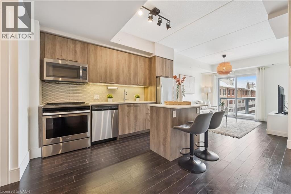 15 Prince Albert Boulevard Unit# 309, Kitchener, ON - Indoor Photo Showing Kitchen With Stainless Steel Kitchen