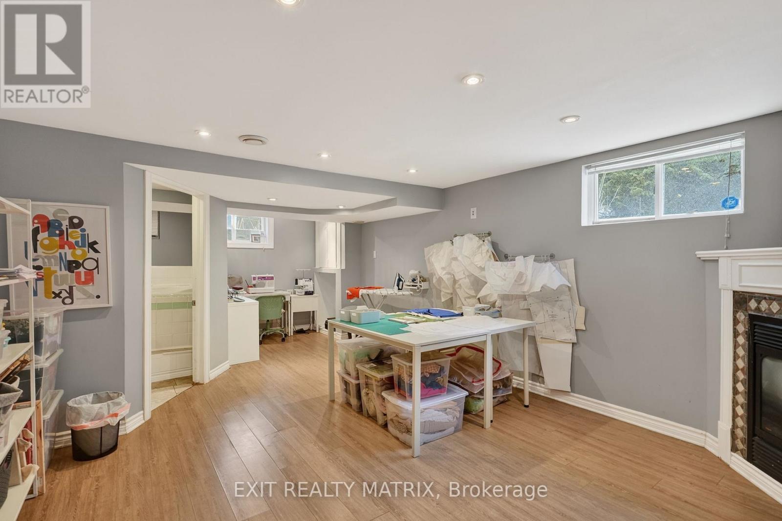 2586 Henley Street, Ottawa, ON - Indoor With Fireplace