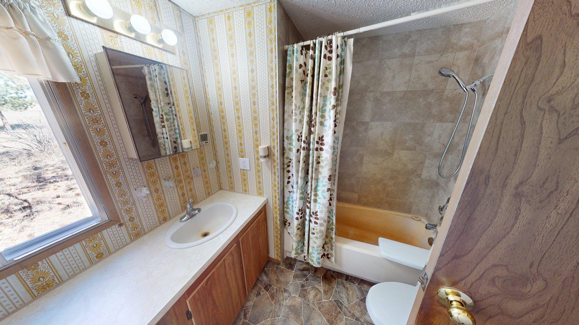 9862 95A Highway, Cranbrook, BC