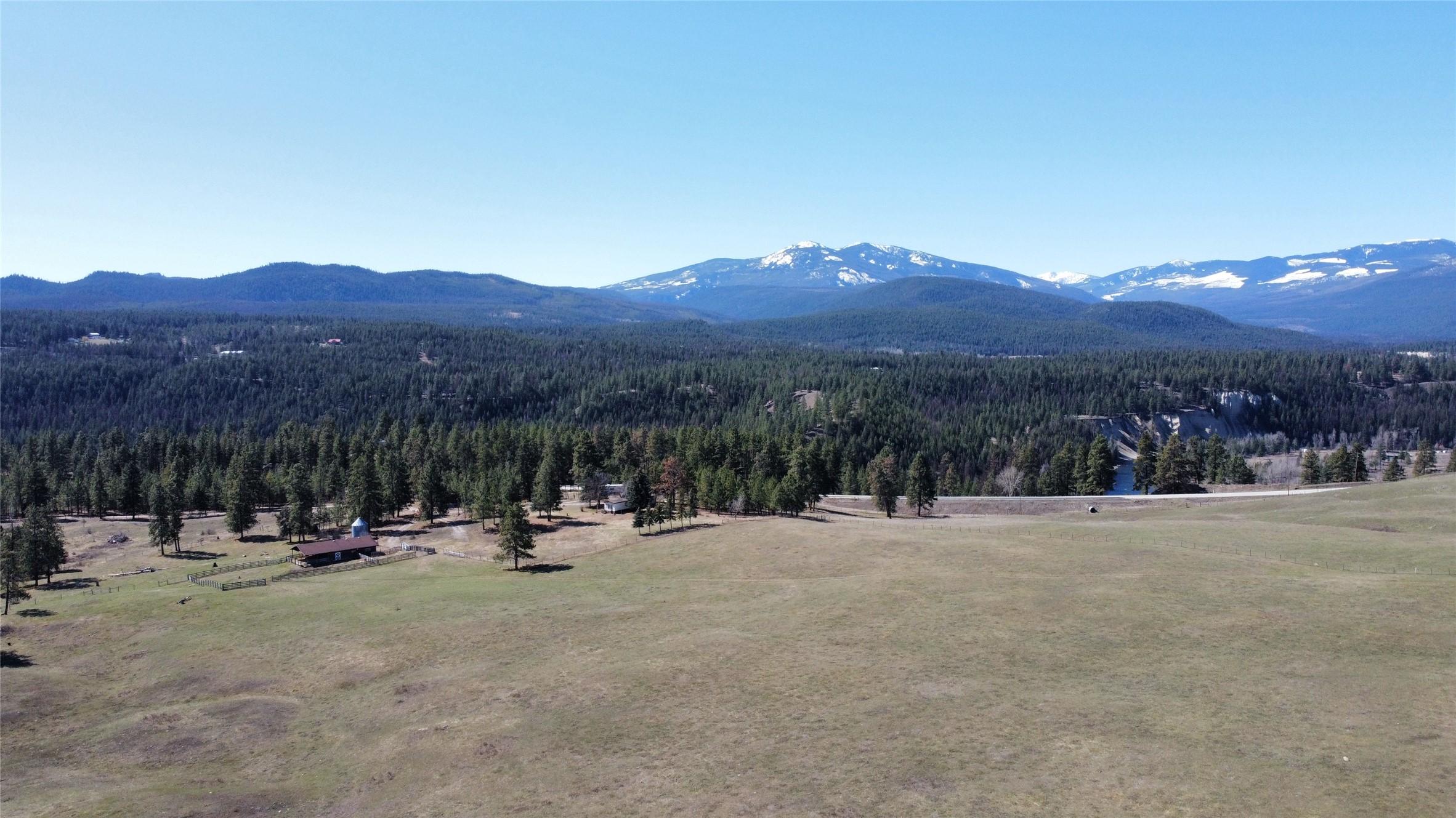 9862 95A Highway, Cranbrook, BC