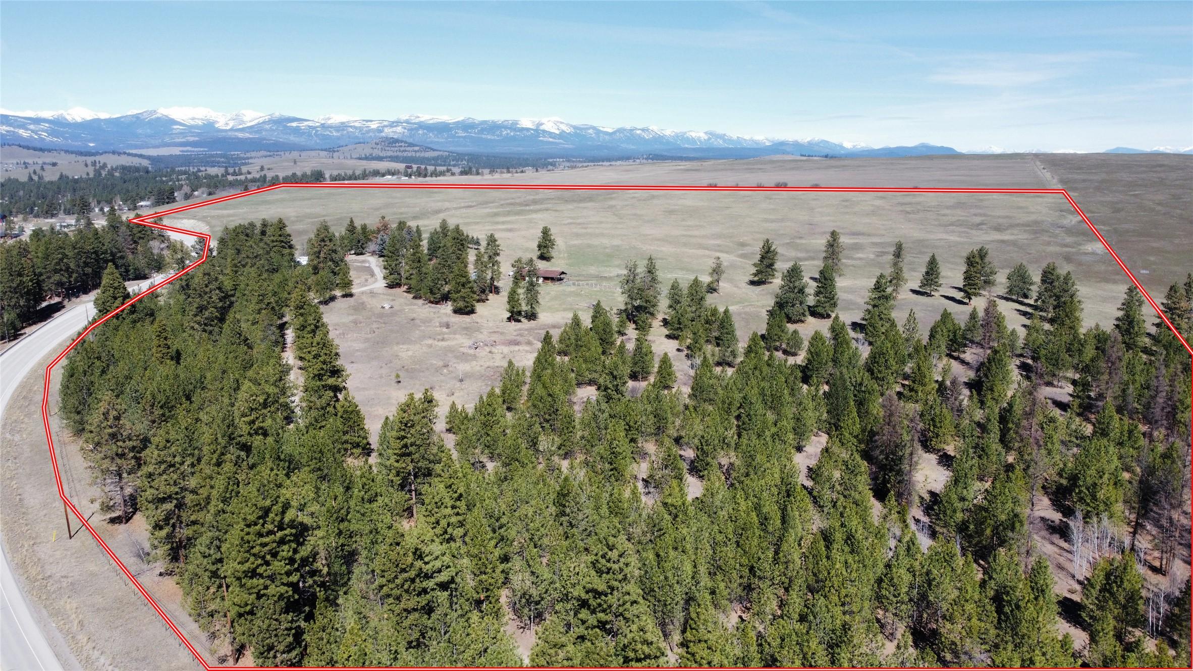 9862 95A Highway, Cranbrook, BC