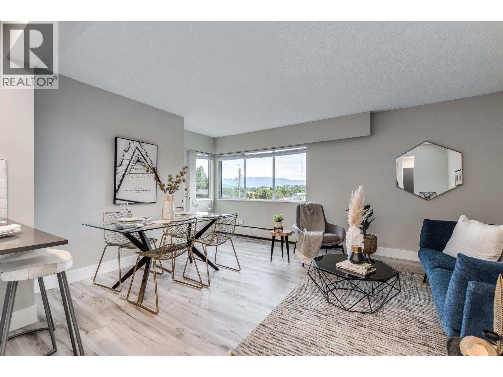 1923 Parker Street, Vancouver, BC - Indoor