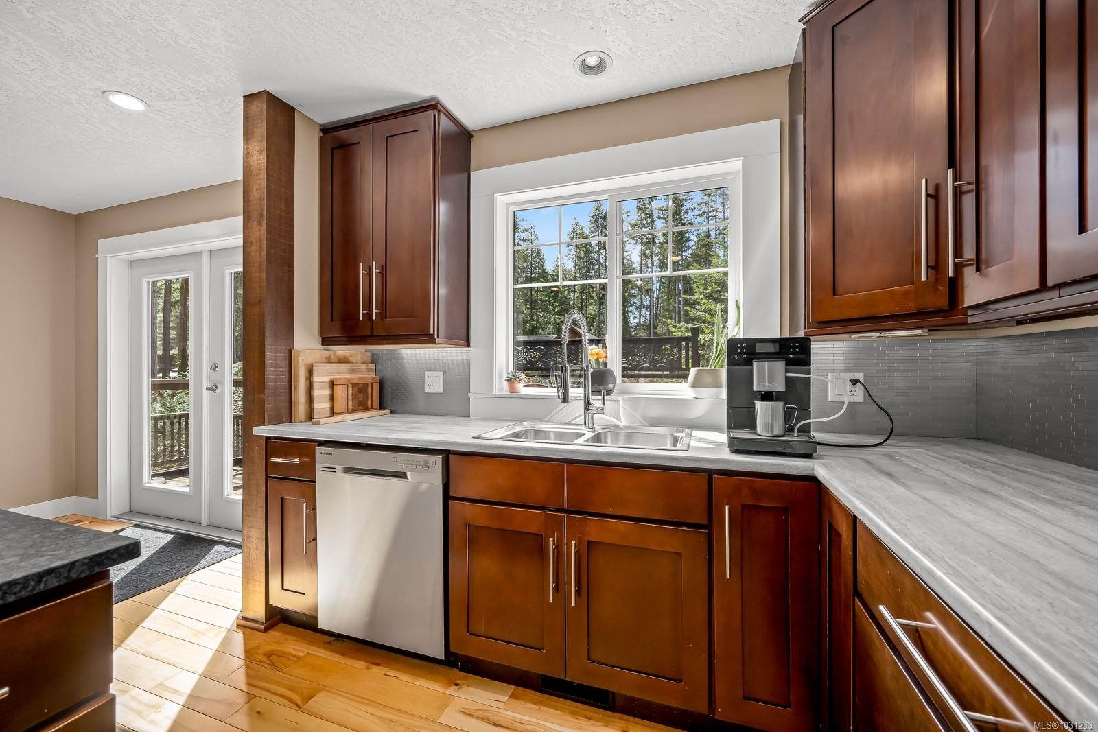 580 Brent Rd, Comox, BC