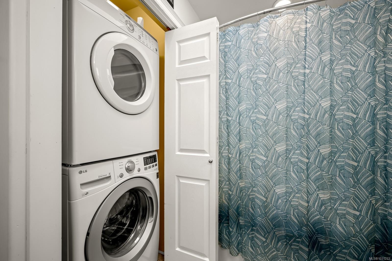 580 Brent Rd, Comox, BC