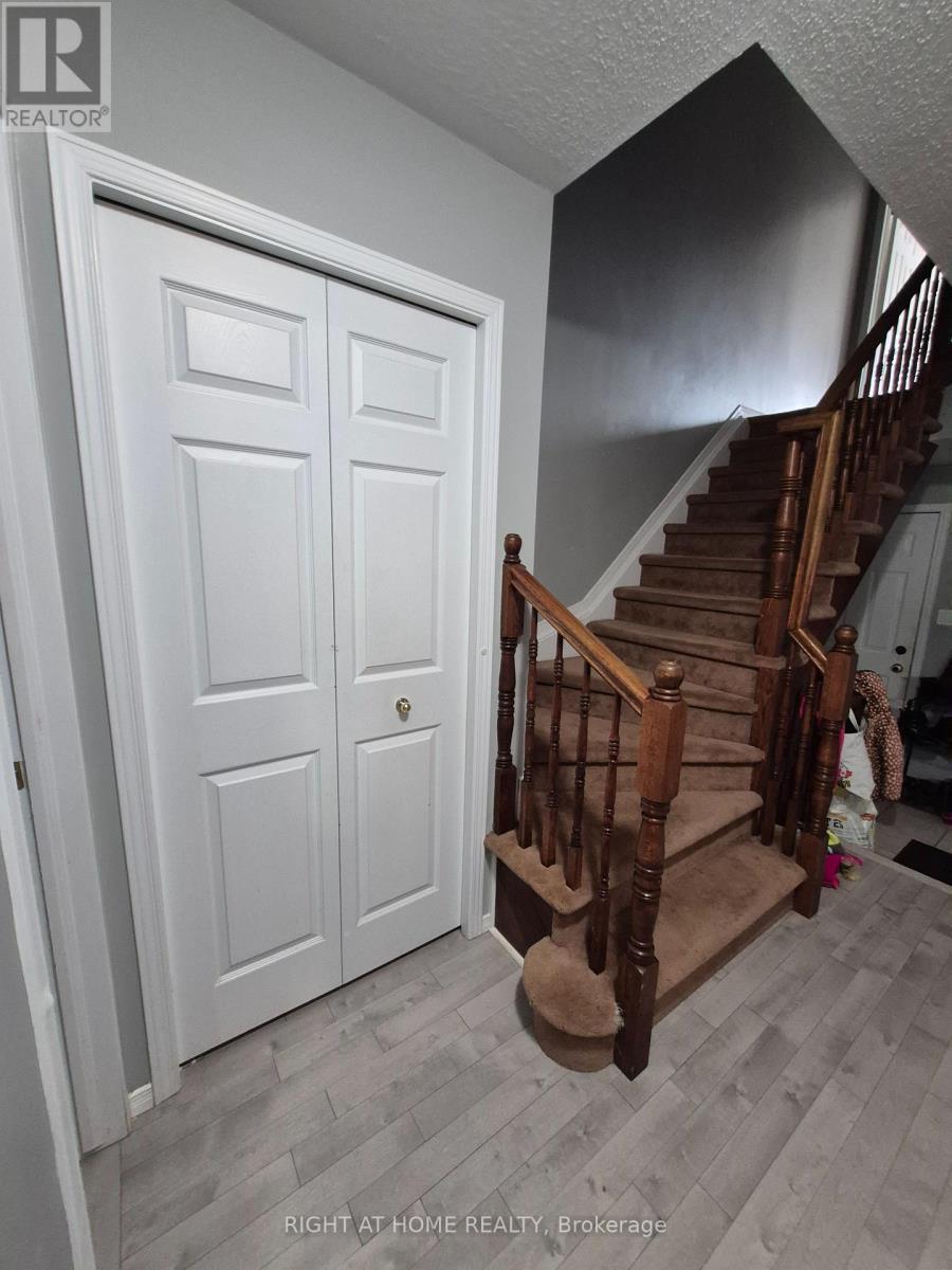 stair - 85 Margrave Avenue, Ottawa, ON - Indoor Photo Showing Other Room