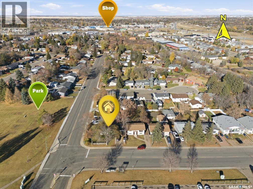 138 - 140 Clancy Drive, Saskatoon, SK