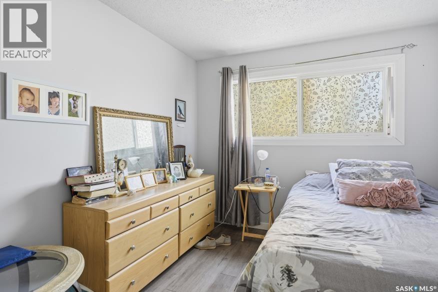 138 - 140 Clancy Drive, Saskatoon, SK