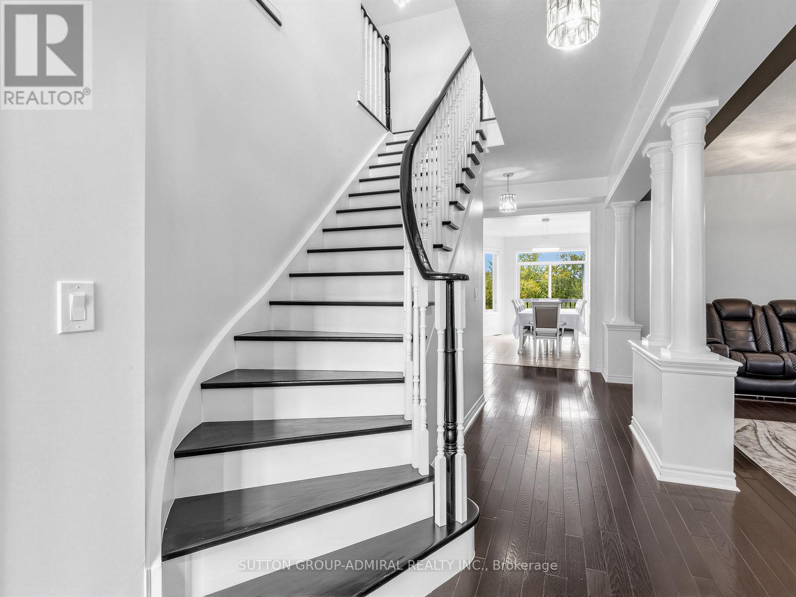 96 Mount Crescent, Essa, ON - Indoor Photo Showing Other Room