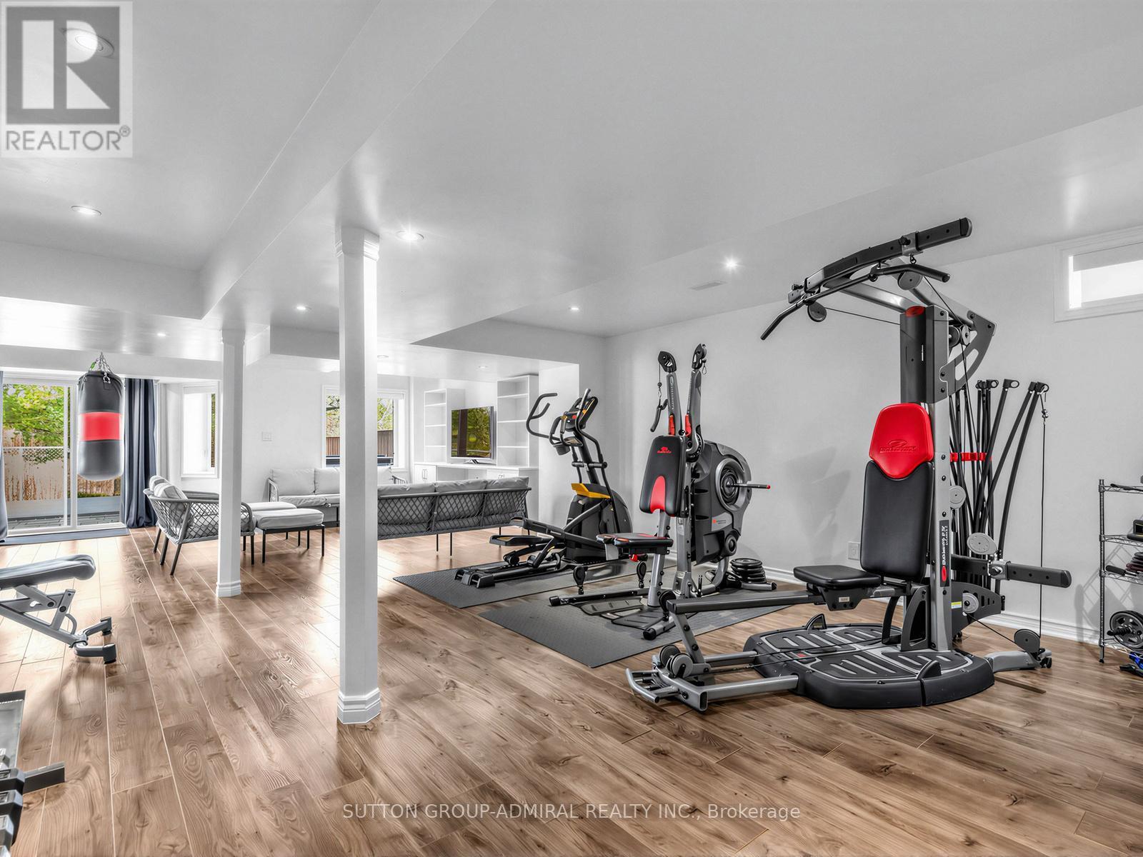 96 Mount Crescent, Essa, ON - Indoor Photo Showing Gym Room