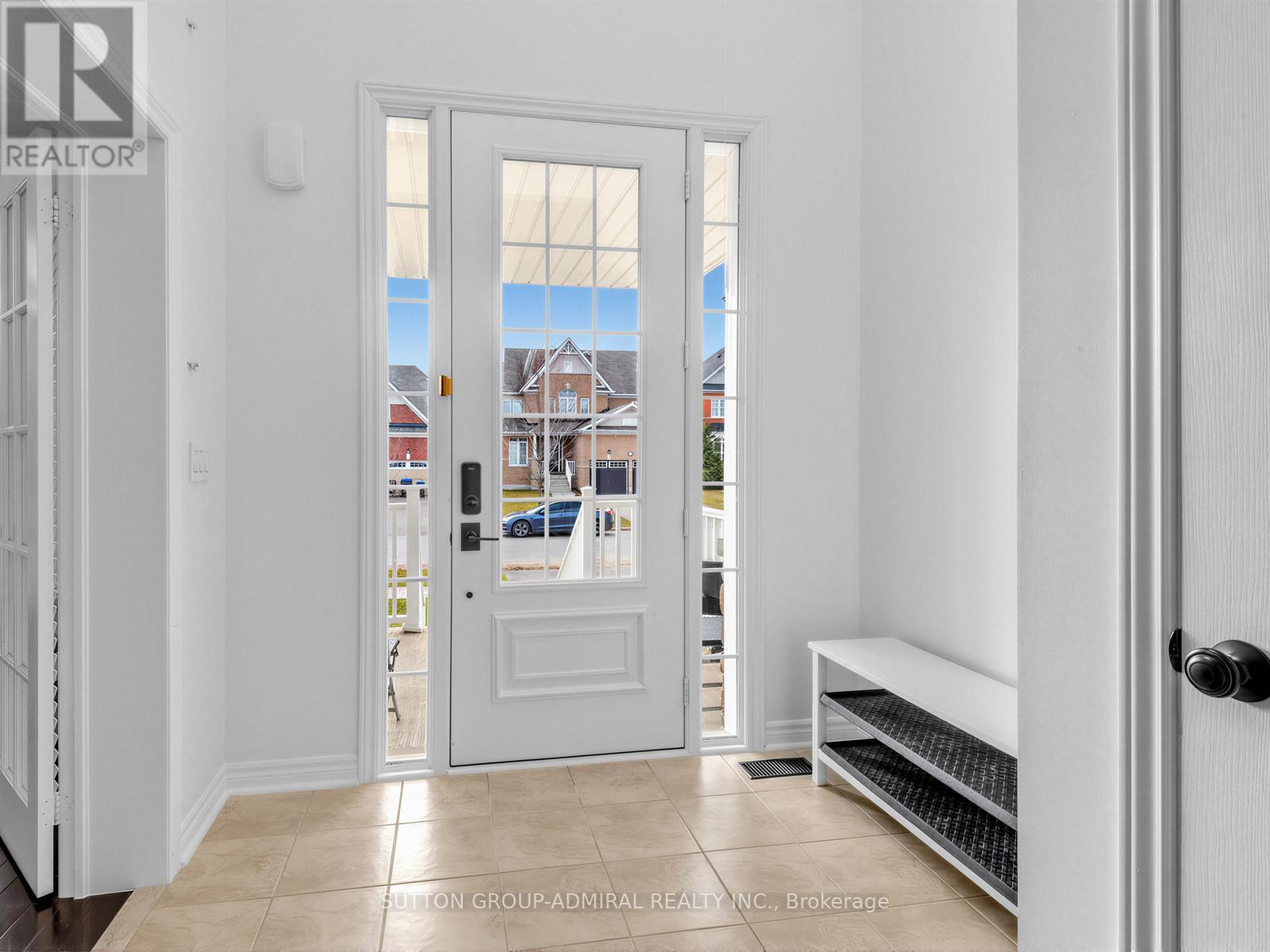 96 Mount Crescent, Essa, ON - Indoor Photo Showing Other Room