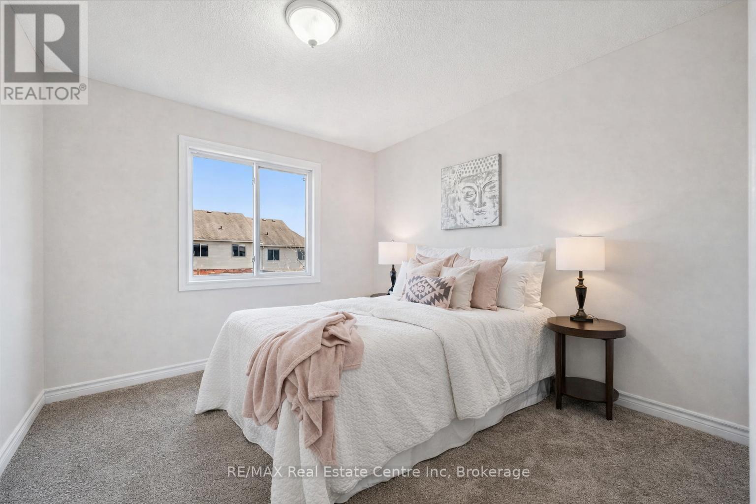 93 Washburn Drive, Guelph (Grange Road), ON - Indoor Photo Showing Bedroom
