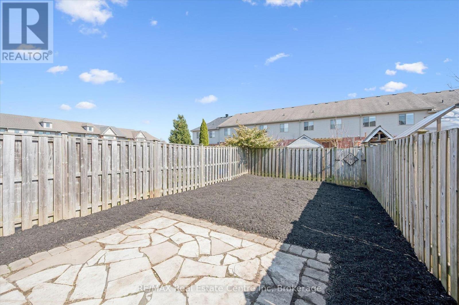 93 Washburn Drive, Guelph (Grange Road), ON - Outdoor