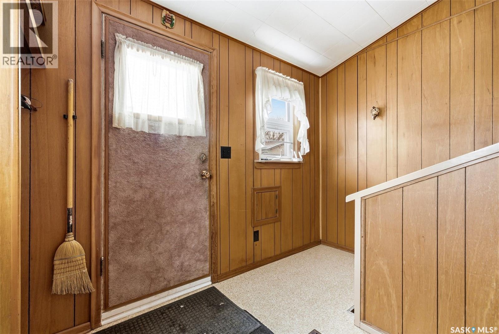 1921 Atkinson Street, Regina, SK - Indoor Photo Showing Other Room