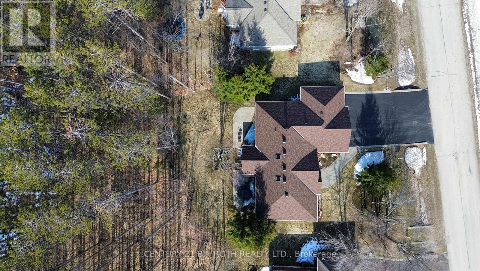 6 Lloyd Cook Drive E, Springwater, ON - Outdoor