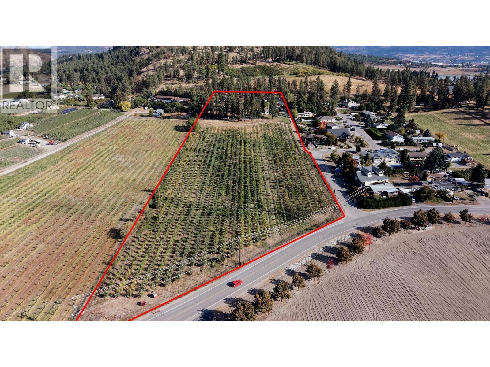590 Brenda Road, Kelowna, BC - Outdoor With View