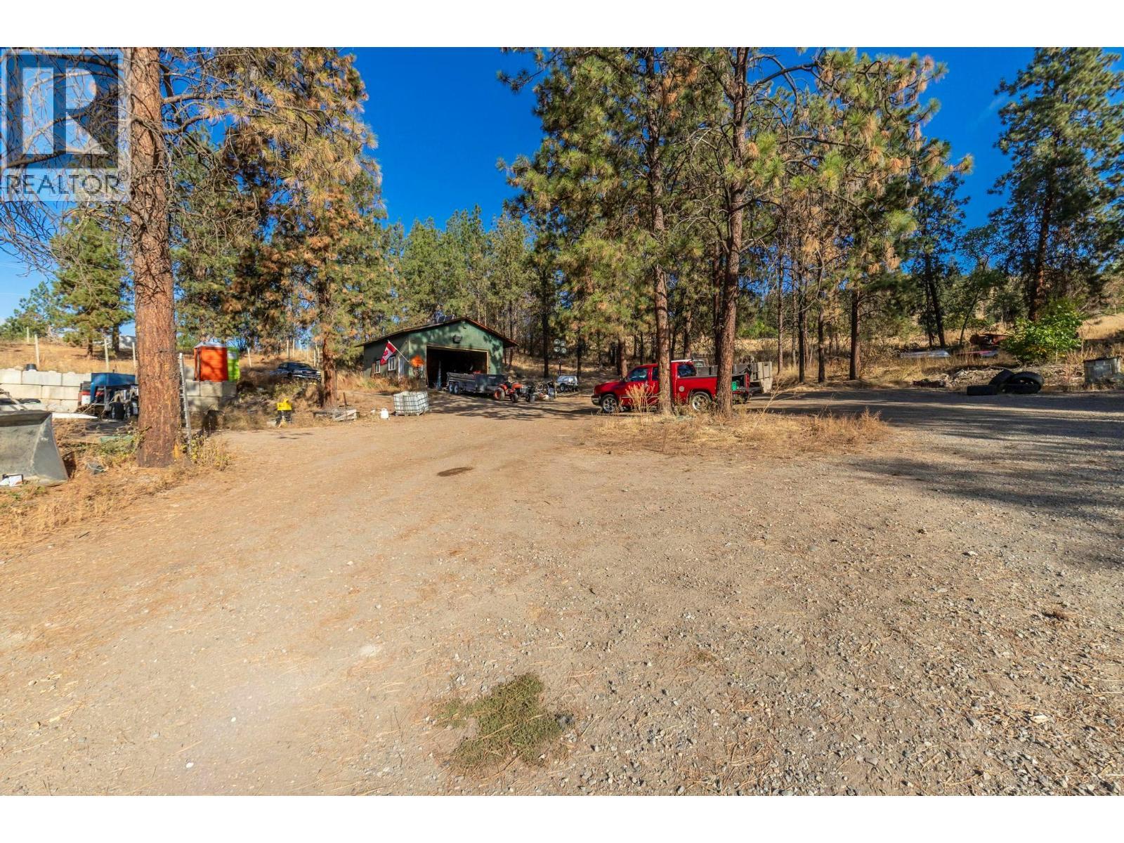 590 Brenda Road, Kelowna, BC - Outdoor